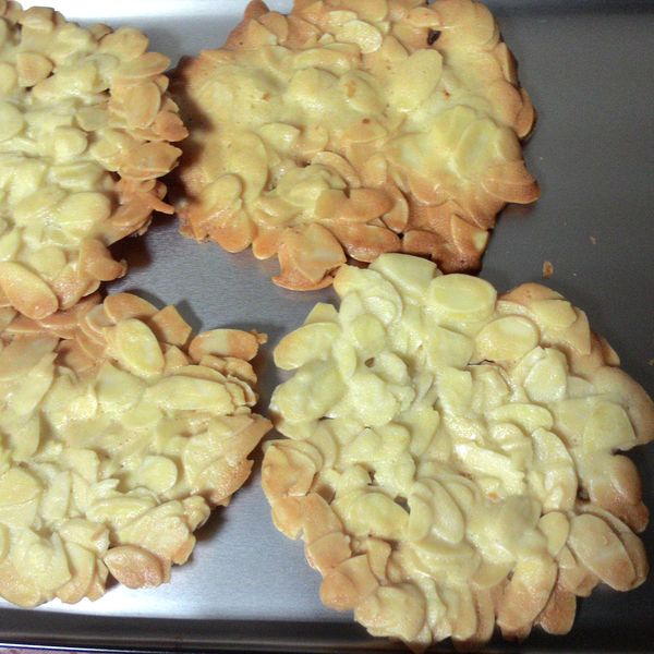 杏仁瓦片 : 陳怡恩一起做