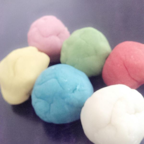 自製(培樂多)黏土 : 金椰子一起做