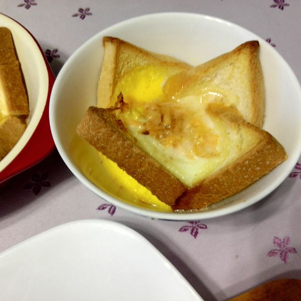 吐司烤蛋盅：Yingsue Huang 一起做