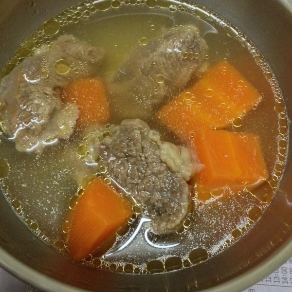 清燉牛肉湯 : Lisa  Hong一起做