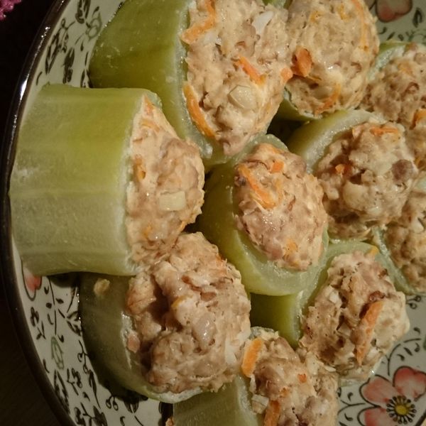 力力隨意煮-胡瓜封(大黃瓜釀肉)：Wendy 一起做