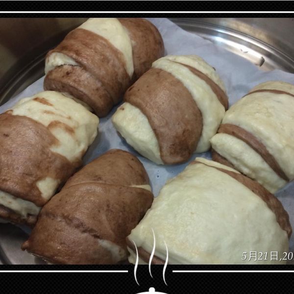 巧克力雙色饅頭 : An Yu  Chung一起做