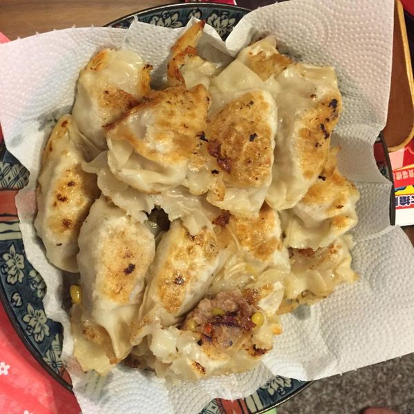 皮超脆日式煎餃(使用冷凍水餃) : Chan Cindy一起做