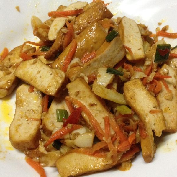 沙茶洋蔥豆干 : Jean_6888一起做