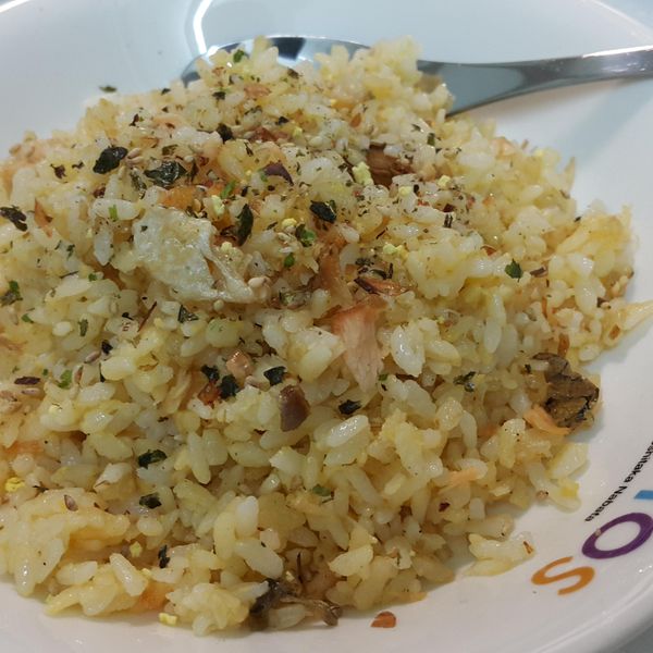 鮭魚炒飯：陳禎 一起做