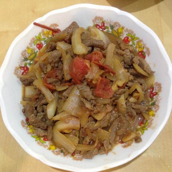 洋蔥番茄炒牛肉 : 美聲貴妃一起做
