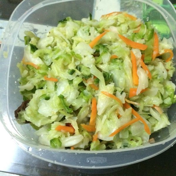 台式黃金梅子泡菜~配自炸臭豆腐滋味ㄧ級棒：林林柒 一起做