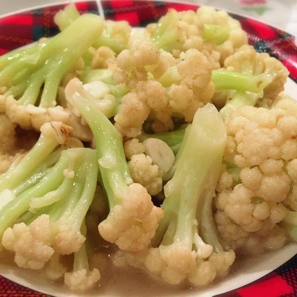 蒜炒花椰菜【泰山橄欖油】 : Emily一起做