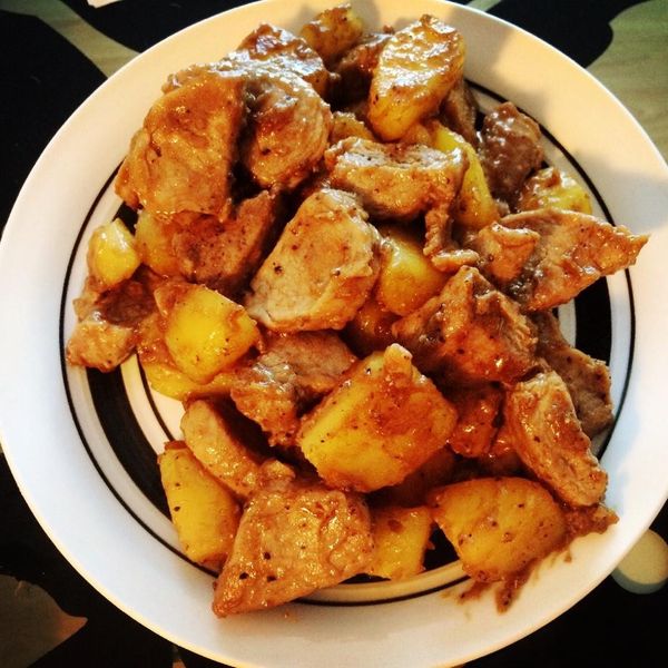 迷迭香馬鈴薯燒肉 : guwang一起做