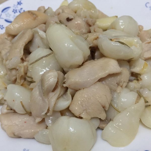 ㄚ芬的小廚房--荔枝雞枊：Chien Min Ju 一起做