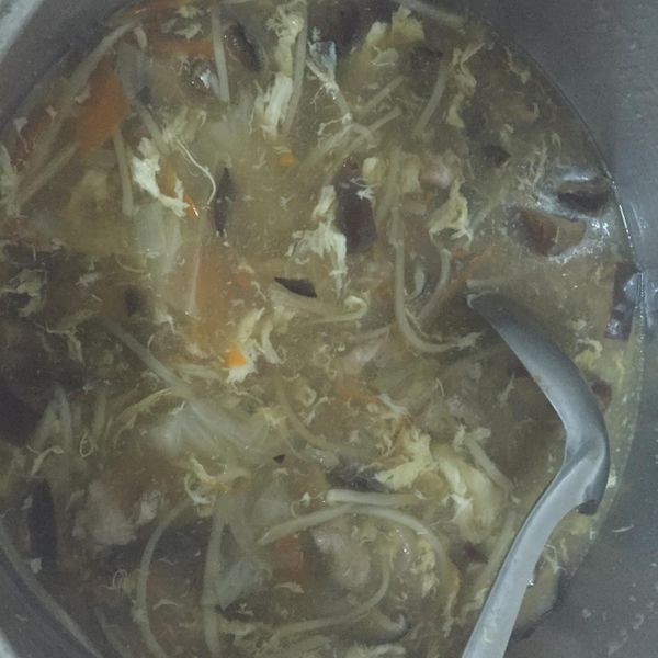 香菇赤肉羹 : 酸甜梅子一起做