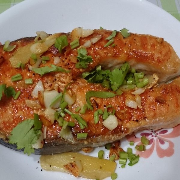 椒鹽鮭魚:Terri Hsiu 一起做