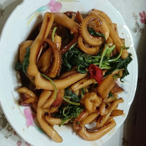 【厚生廚房】三杯透抽 : 林小蓁一起做