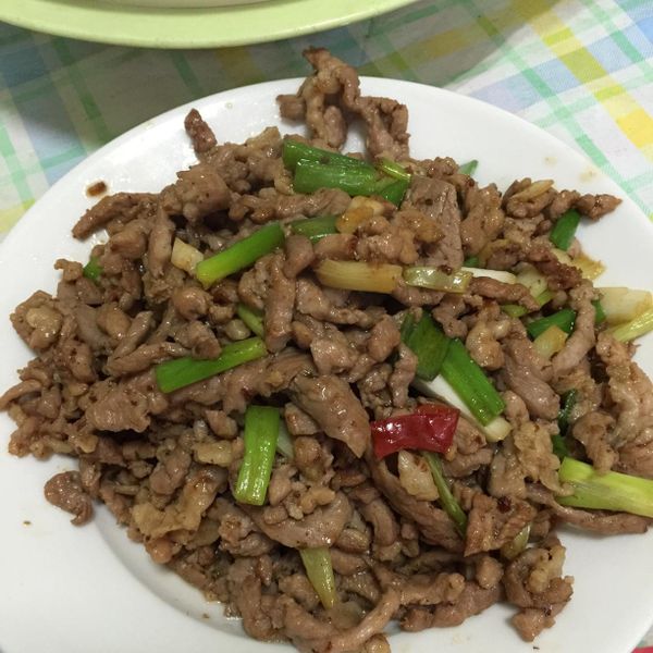 蔥爆肉絲 : 胡滿玉一起做