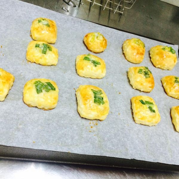 一口蔥香米麵包：Momotay53 一起做