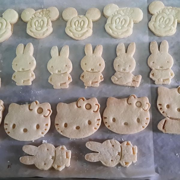 壓模餅乾：潘純茹 一起做