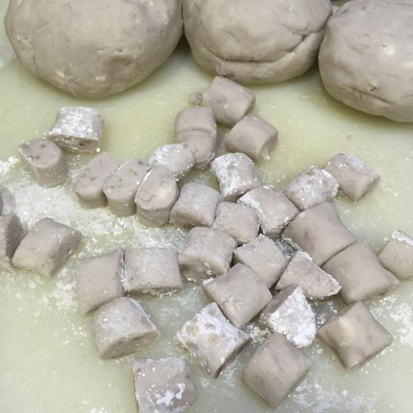 手作Q軟芋圓地瓜圓：Gina 一起做