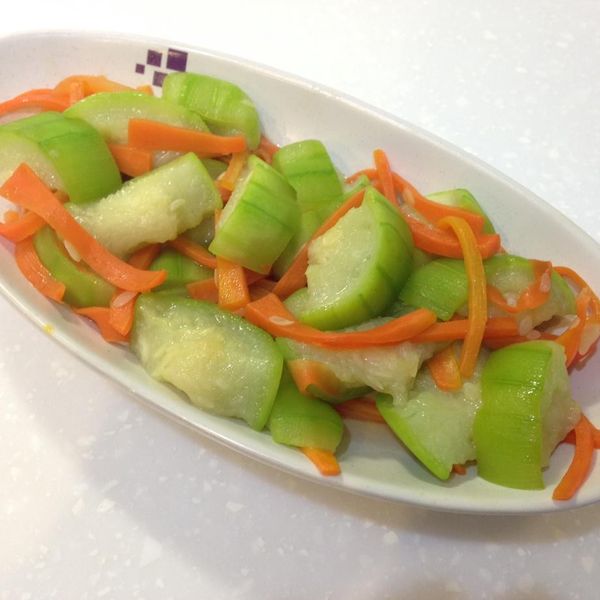 無油炒絲瓜(可素食)【省錢料裡】 : Fion Wei一起做