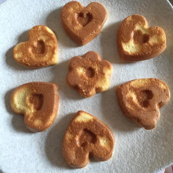 鬆軟紙包戚風蛋糕 【免發粉】 : Abby Chow一起做