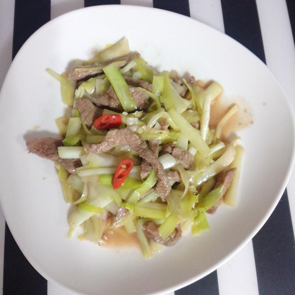 韭黃牛肉 : Milly Ho一起做