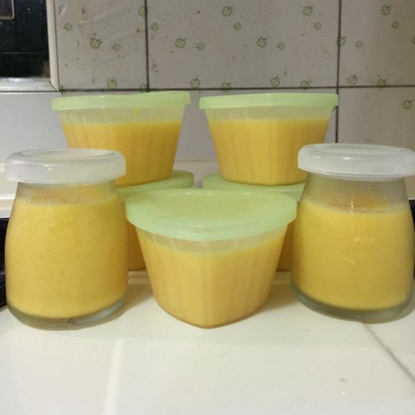 鮮芒果奶酪 (芒果布丁):戴菊花 一起做