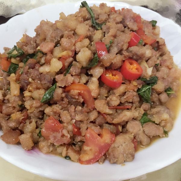 扒完三碗飯! 泰式打拋豬 食譜 : 黃意珺一起做