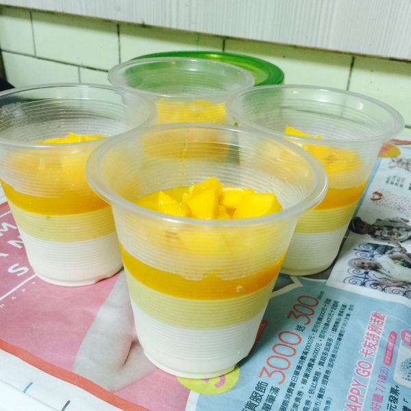 三色芒果香草奶酪：eva594 一起做