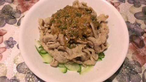 芝麻醬拌小黃瓜肉片 : Ruby Chang一起做