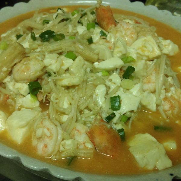 鮮蝦豆腐煲【家樂福廚神大賽】 : 夏麗雅一起做