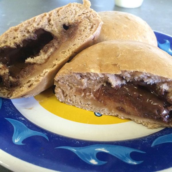 胖達人。黑眼豆豆~ 巧克力麵包。影片教學：黃珮雯 一起做