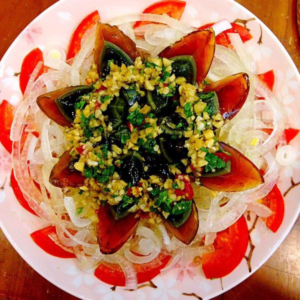 泰式涼拌皮蛋：周小瑄 一起做