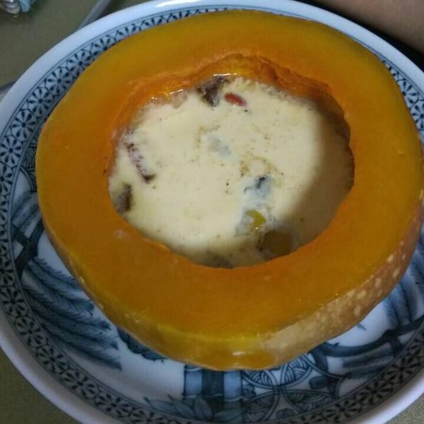 南瓜海鮮蒸蛋_電鍋料理 [18食堂]：Jiazhen Zhang 一起做