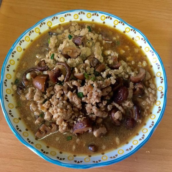 ㄚ曼達的廚房~香菇肉燥 : Lanzi Tsai一起做