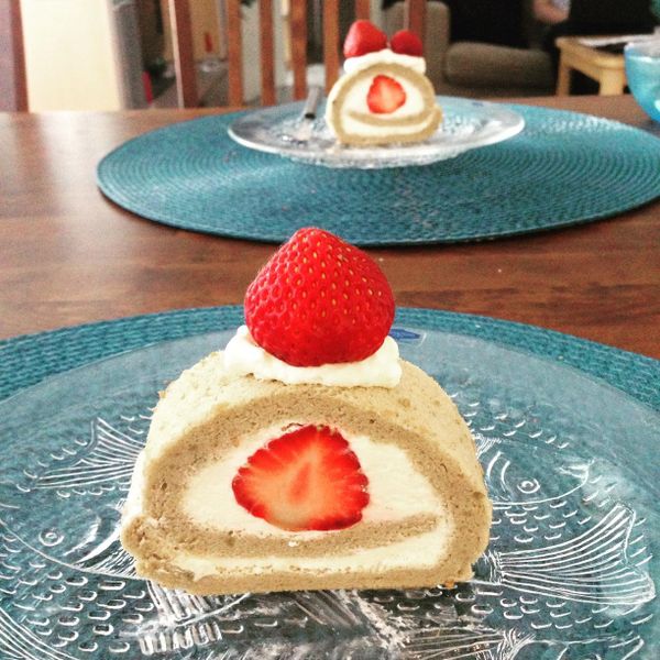 日式草莓棉花蛋糕卷 : Genielalaland一起做