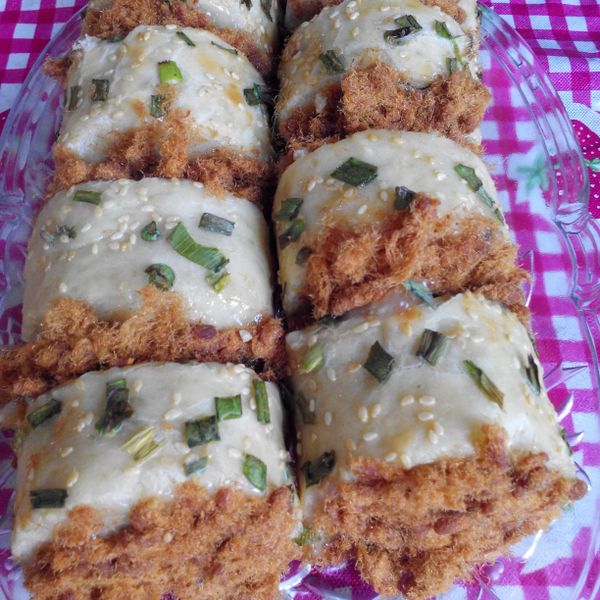 肉鬆蔥花捲 : 劉欣屏一起做