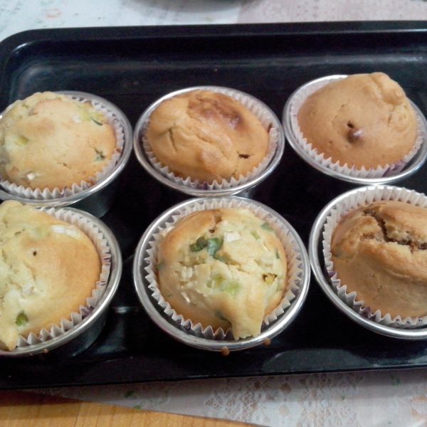 鹹香的肉鬆蔥鹹蛋糕 - 保證超級簡單喔！ : 陳小心一起做