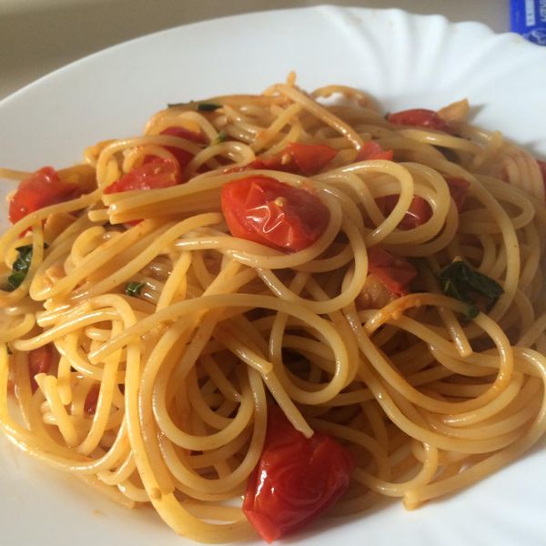 迷你番茄義大利麵：鄭鈺蓁 一起做