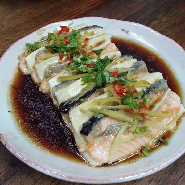 超開胃豆腐蒸鮭魚【深夜食堂x鮮食家】：Chang WanChing 一起做