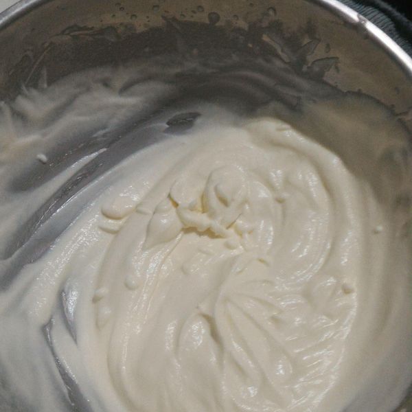 影音示範 如何打發鮮奶油 香醍鮮奶油:吳宣穎 一起做