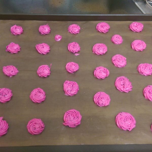 火龍果酥餅：鄭伊容 一起做