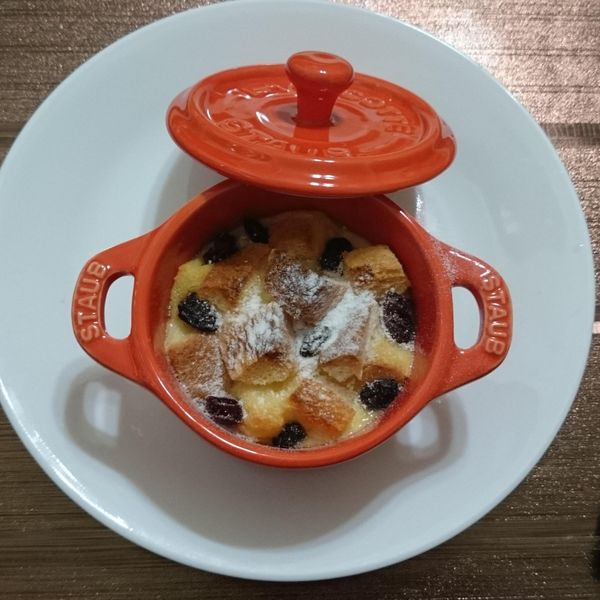 葡萄吐司布丁杯-簡易小烤箱版：Enya  Sun 一起做