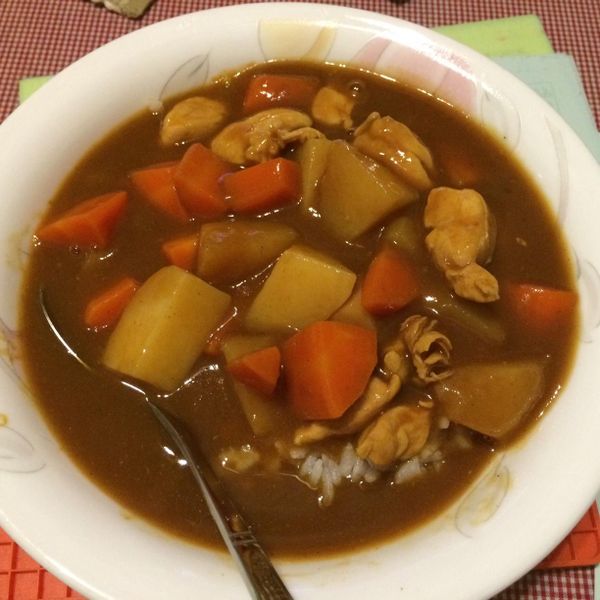 家常咖哩♡佛蒙特咖哩塊 : izumit一起做