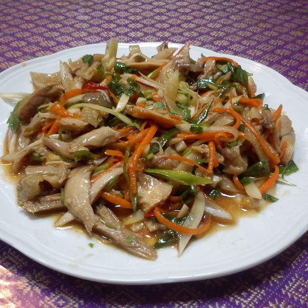 涼拌雞肉：Icha D'Violleta 一起做