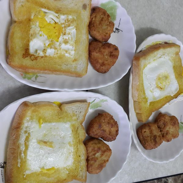 火腿起司蛋口袋三明治：吳宜芯 一起做