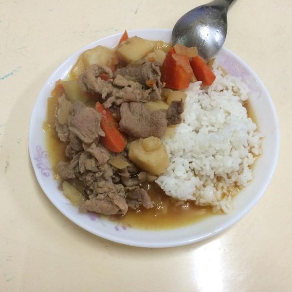 馬鈴薯燉肉（肉じゃが）：ifstay 一起做