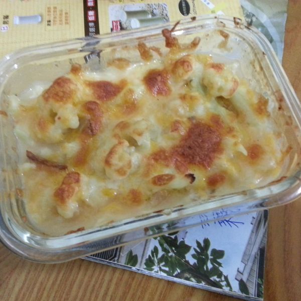 奶油培根烤花菜 : 綾綾一起做