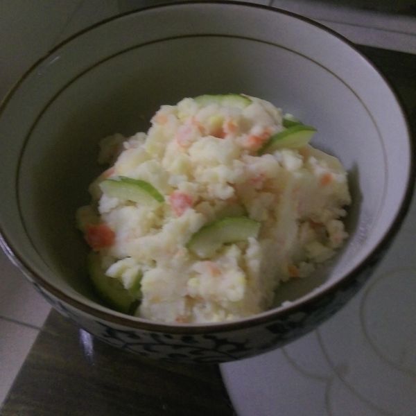 馬鈴薯沙拉：鄭語濬 一起做