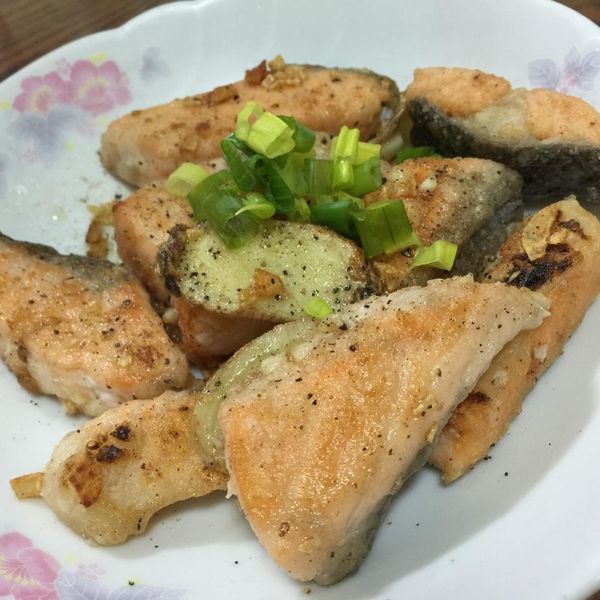 椒鹽鮭魚:Sometimes小廚房 一起做