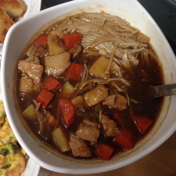 馬鈴薯燉肉 : 華圈圈一起做