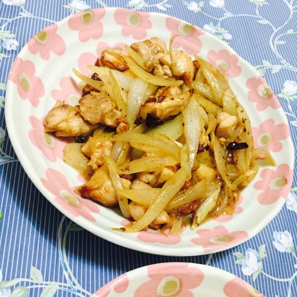 洋蔥雞丁 : Jen Shiow Yeh一起做